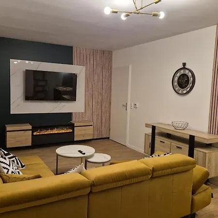 Elegance Et Confort A 2 Pas 2 Paris Apartament Stains